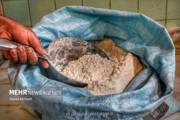 استفاده از آرد نانوایی ها در قنادی ها به ندرت اتفاق می افتد