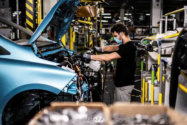 قیمت های جدید خودرو بعد از تائید کارگروه بانک مرکزی ابلاغ گردید