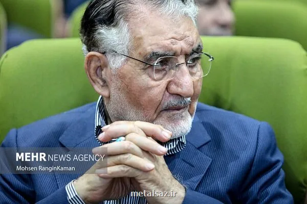 مصوبه تسهیل تعهدات ارزی صادرکنندگان فرش در انتظار تصویب دولت